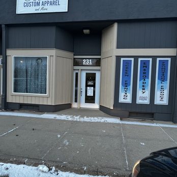 Simo Custom Apparel And More - Street View - Men's Clothing Near Me - Dassel, Minnesota Simo Custom Apparel And More - Street View - Men's Clothing Near Me - Dassel, Minnesota