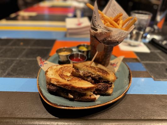 Gordon Ramsay Pub & Grill by null