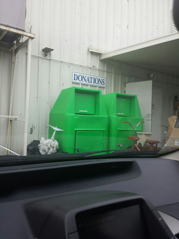 COMMUNITY MINISTRY OF NA Thrift Stores 531 BelvedereClearwater Rd