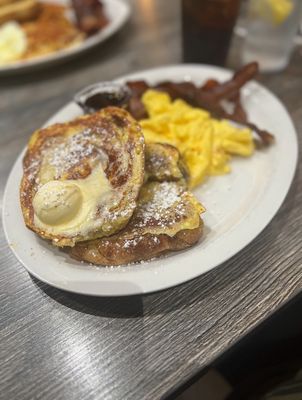 Biscuits Cafe by null