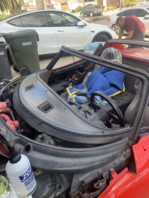 Windshield Replacement - Rock Chip Repair, Window Replacement, Mobile Services, Windshield Replacement