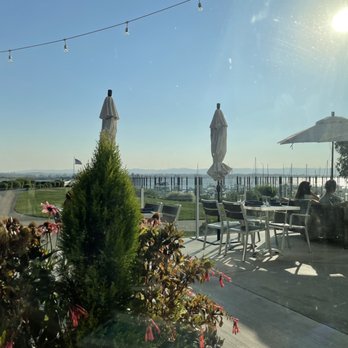 The Cove - Back patio and marina - Seafood Near Me - Vancouver, Washington The Cove - Back patio and marina - Seafood Near Me - Vancouver, Washington