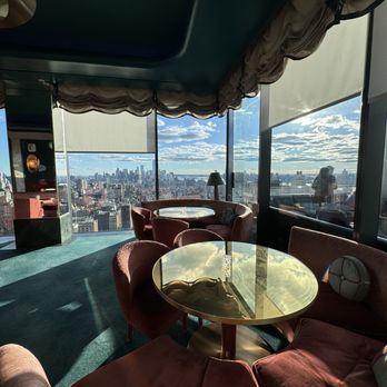 Nubeluz - Cocktail Bars Near Me - New York, New York