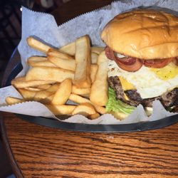 Hudson Burgers And Beers - Breakfast Burger