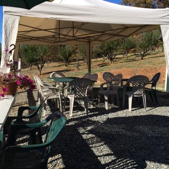 Apple Pantry Farm - Desserts Near Me - Camino, California