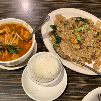 Thai Basil - Jungle Curry & Pad See Ew - Thai Near Me - Fullerton, California Thai Basil - Jungle Curry & Pad See Ew - Thai Near Me - Fullerton, California