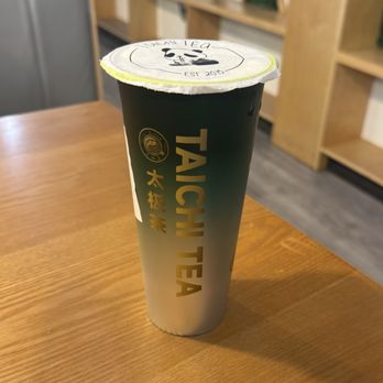 Taichi Bubble Tea - Jasmine Milk Tea/Té de Jazmín con Leche - Ramen Near Me - West Nyack, New York Taichi Bubble Tea - Jasmine Milk Tea/Té de Jazmín con Leche - Ramen Near Me - West Nyack, New York