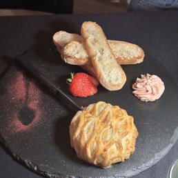 Brie appetizer