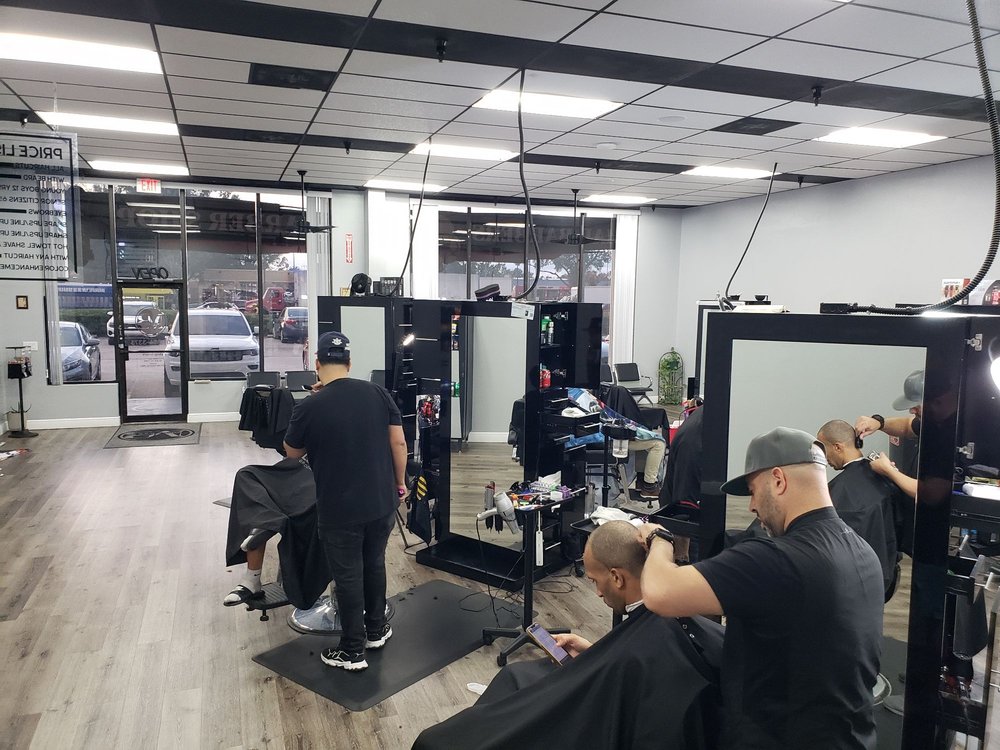 THE MAD BARBERS Updated August 2024 17 Reviews 9421 S Orange