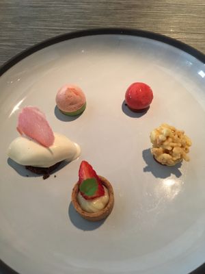 Restaurant Tout à Fait by null