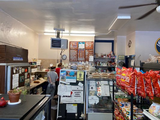 MOMBERGER’S - Updated January 2026 - 28 Reviews - 297 E North St ...