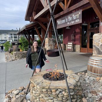 Five Oaks Farm Kitchen - Breakfast & Brunch Near Me - Sevierville, Tennessee Five Oaks Farm Kitchen - Breakfast & Brunch Near Me - Sevierville, Tennessee