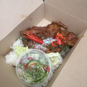 Little Pig - Panang nuah - Thai Near Me - Portland, Maine Little Pig - Panang nuah - Thai Near Me - Portland, Maine