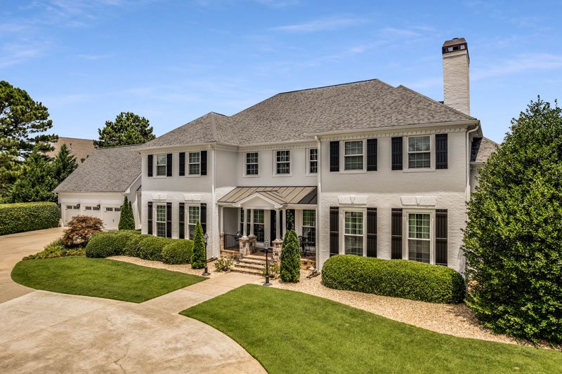 Slide of AP Associates Contracting