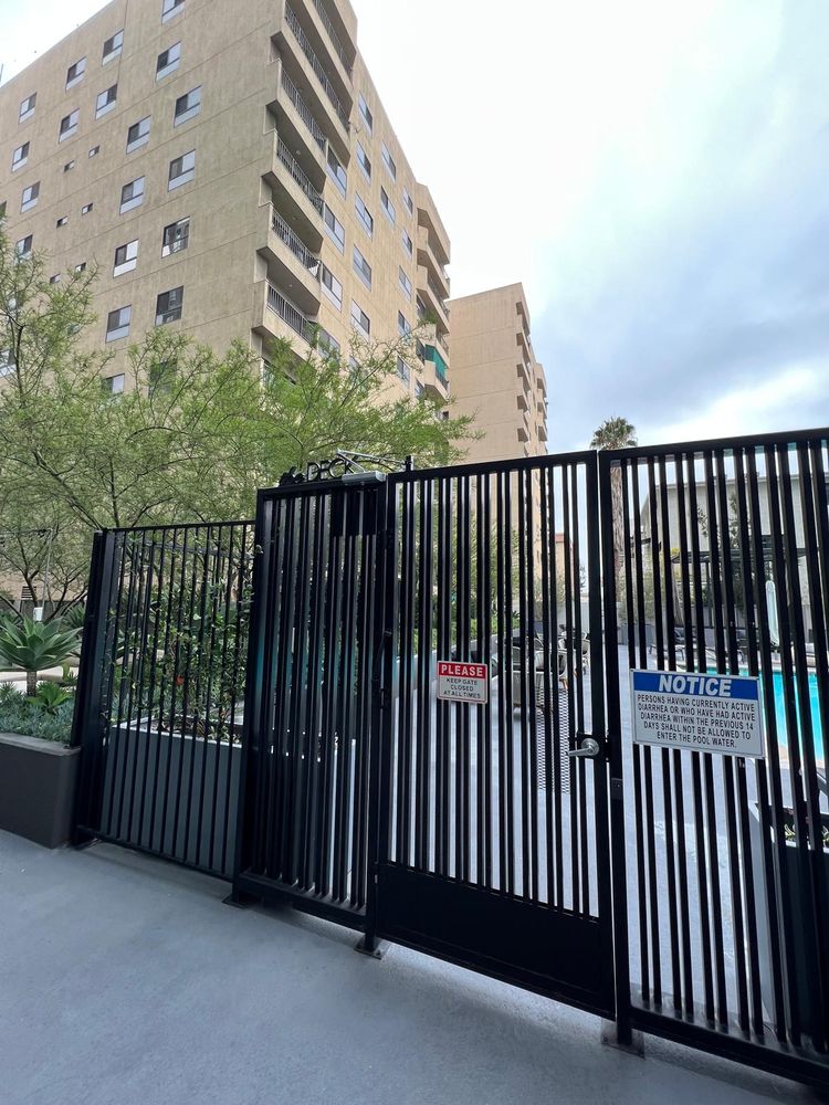 Slide of The Home Repair Handyman