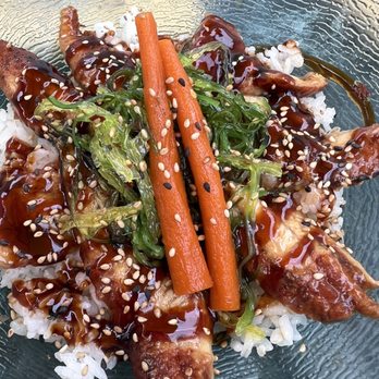 Momo Sushi - Unagi Don (delicious eel-perfectly prepared) $16.95 - Japanese Near Me - Minneapolis, Minnesota Momo Sushi - Unagi Don (delicious eel-perfectly prepared) $16.95 - Japanese Near Me - Minneapolis, Minnesota