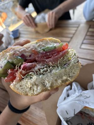 Hank's Bagels by null
