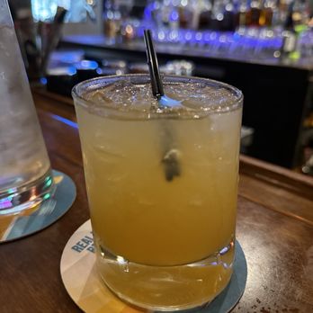AC's Steakhouse Pub - Hernando - Whipped vodka pineapple - American Near Me - Hernando, Mississippi