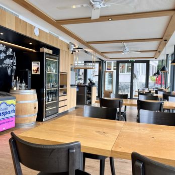 Seerestaurant Beatenbucht - Swiss Food Near Me - Sigriswil, BE Seerestaurant Beatenbucht - Swiss Food Near Me - Sigriswil, BE