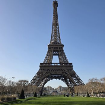 La Tour Eiffel - Landmarks & Historical Buildings Near Me - Paris, 75