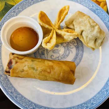 168 Chinese Restaurant - Egg roll, Krab Rangoon, Fried Dumpling appetizer (part of $5 family meal upgrade) *not showing hot tea or soup* - Chinese Near Me - Apopka, Florida 168 Chinese Restaurant - Egg roll, Krab Rangoon, Fried Dumpling appetizer (part of $5 family meal upgrade) *not showing hot tea or soup* - Chinese Near Me - Apopka, Florida