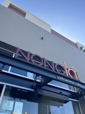 Nong Lá Vietnamese Cafe by null