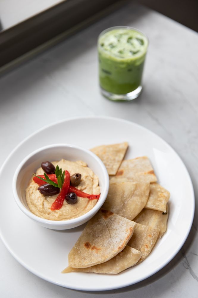 Social spots from Freshly Greek