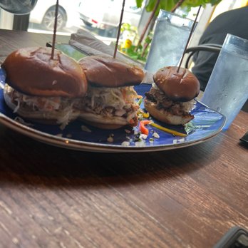 Dukunoo - Chicken / Pork Jerk slider - Caribbean Near Me - Miami, Florida Dukunoo - Chicken / Pork Jerk slider - Caribbean Near Me - Miami, Florida