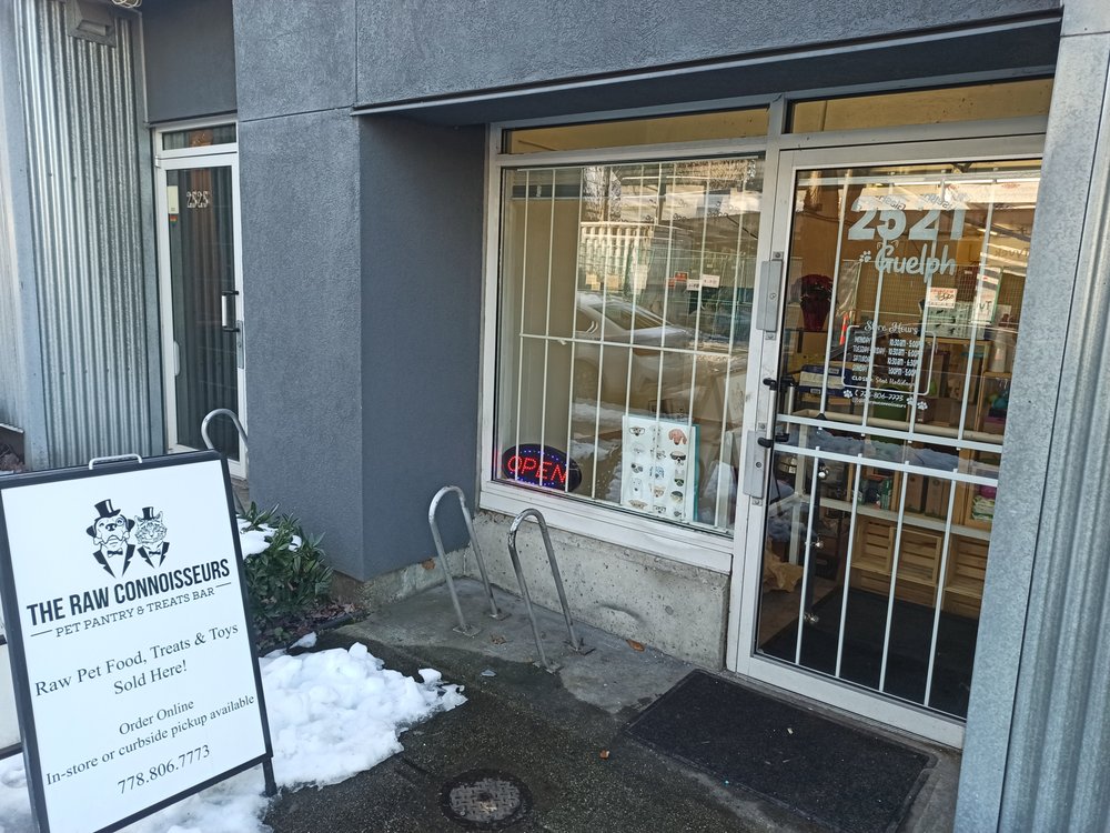 THE RAW CONNOISSEURS Updated August 2024 2521 Guelph Street