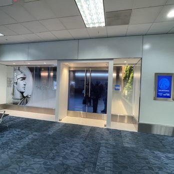 Amex Centurion Lounge - Lounges Near Me - Atlanta, Georgia Amex Centurion Lounge - Lounges Near Me - Atlanta, Georgia