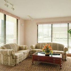 Quality Inn & Suites - Meeting Space