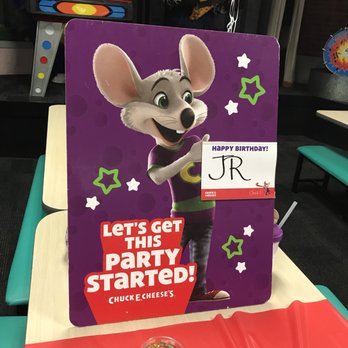 Chuck E. Cheese - Pizza Near Me - West Des Moines, Iowa