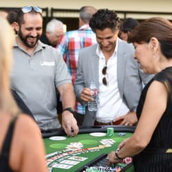 Casinos in Motion - It feels real, even though the chips have zero value.