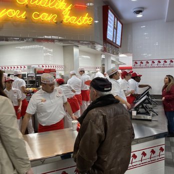 In-N-Out Burger - Burgers Near Me - Keizer, Oregon In-N-Out Burger - Burgers Near Me - Keizer, Oregon