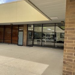 Dentacare - The dental office is located in this strip shopping center directly to the right of Jewel/Osco.