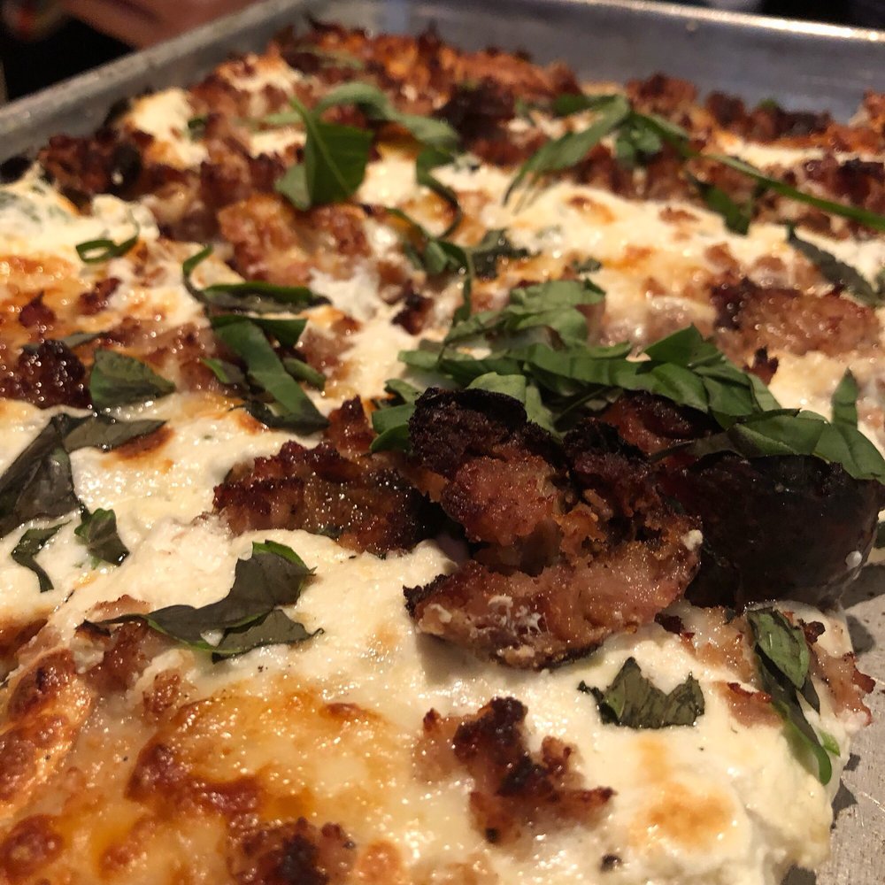 ADRIENNE’S PIZZABAR - 1007 Photos & 1744 Reviews - Pizza - 54 Stone St