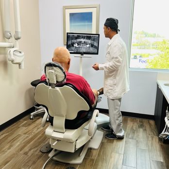 Saugus Dental - Discuss your concerns - Cosmetic Dentists Near Me - Valencia, California Saugus Dental - Discuss your concerns - Cosmetic Dentists Near Me - Valencia, California