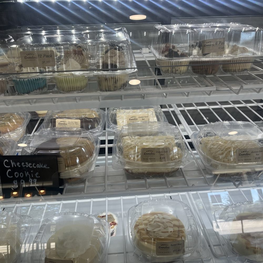 Sweet Emmaline Cheesecakes - Inside bakery case - Desserts Near Me - Jacksonville, Florida Sweet Emmaline Cheesecakes - Inside bakery case - Desserts Near Me - Jacksonville, Florida