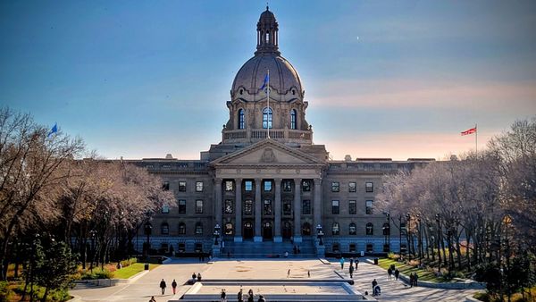 Alberta Legislature Building by null