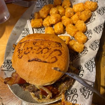 Ford's Garage St. Augustine - Burger and tots - Burgers Near Me - St. Augustine, Florida