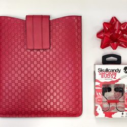 Mobile Boutique - Get that special someone something special this holiday
