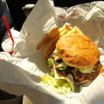 Dairy Queen - Our lunch at this location was excellent. I recommend the Jalitos Ranch burger if you love a mild and creamy jalapeno flavor. - Fast Food Near Me - Bastrop, Texas Dairy Queen - Our lunch at this location was excellent. I recommend the Jalitos Ranch burger if you love a mild and creamy jalapeno flavor. - Fast Food Near Me - Bastrop, Texas