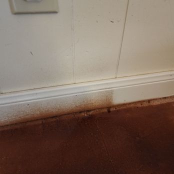 ADVANCED CONCRETE DESIGNS - Stain sprayed on baseboards - Masonry/Concrete Near Me - San Antonio, Texas ADVANCED CONCRETE DESIGNS - Stain sprayed on baseboards - Masonry/Concrete Near Me - San Antonio, Texas