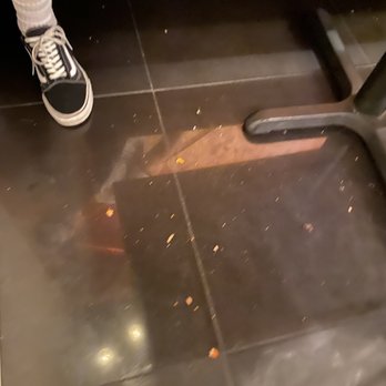 The Hangry Bison - Dirty floor - New American Near Me - Winter Park, Florida