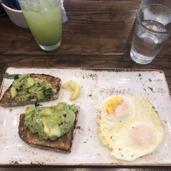 First Watch - avocado toast - American Near Me - Jacksonville, Florida