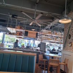 Bar Bar