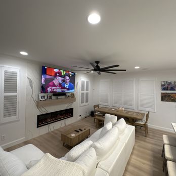 Red White & Blue Construction - Living Room - General Contractors Near Me Red White & Blue Construction - Living Room - General Contractors Near Me