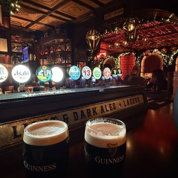 Murrays Bar - Pubs Near Me - Dublin, D