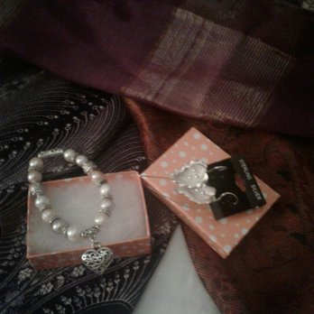 Shenandoah Moon - Pearl and silver bracelet and handmade silver lilly earrings. - Jewelry Near Me - Luray, Virginia