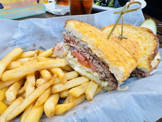 Hennessey's Tavern by null